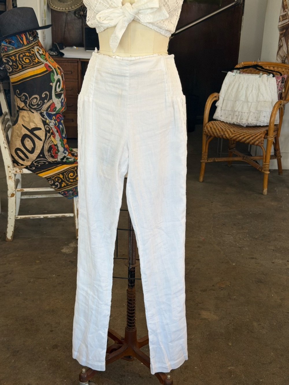 Temptation Positano Frolla Pants in White